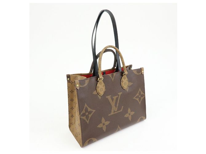 LOUIS VUITTON Monogram Giant Reverse On the Go MM Tote Bag M45321 - vista 4