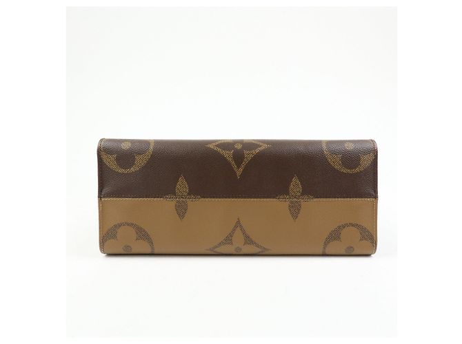 LOUIS VUITTON Monogram Giant Reverse On the Go MM Tote Bag M45321 - vista 5
