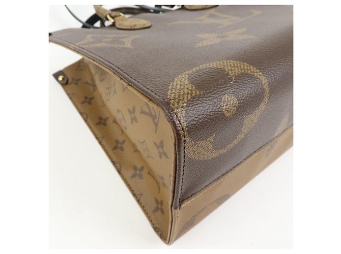 LOUIS VUITTON Monogram Giant Reverse On the Go MM Tote Bag M45321 - vista 8