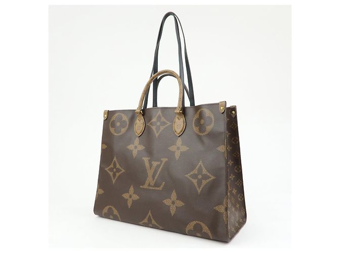Louis Vuitton Monogram Giant On The Go GM Leather Hand Bag M45320 - vista 3