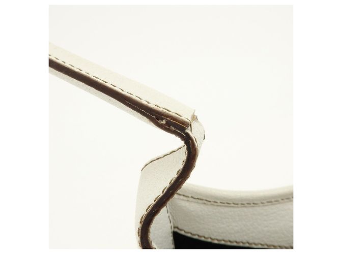 Salvatore Ferragamo Borsa a tracolla e borsa a mano Ferragamo in pelle Bianca - vista 8