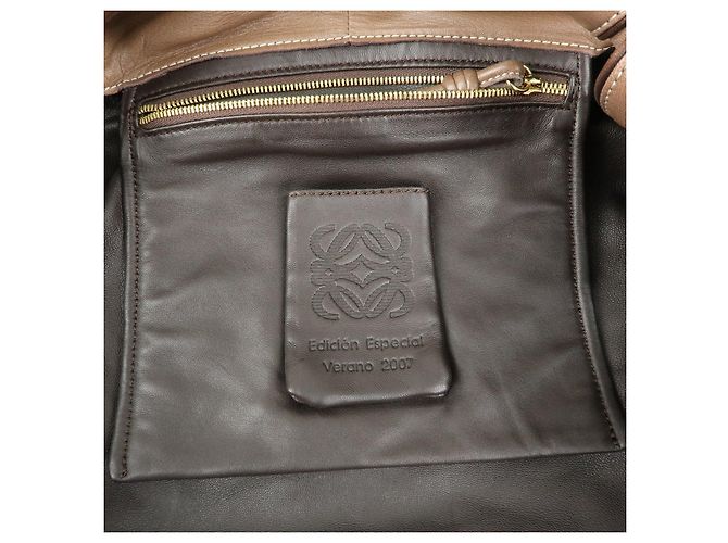 Borsa tote LOEWE Anagram in pelle nappa Aire marrone - vista 24