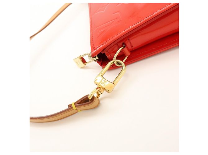 Louis Vuitton Monogram Vernis Lexington Accessoires Pouch M91132 - vista 10