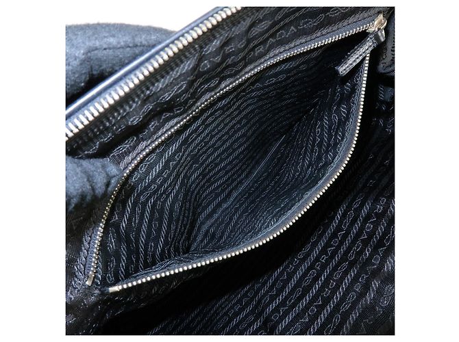 Borsa Tote e Borsa a Tracolla PRADA in Nylon e Pelle con Logo Triangle Nero - vista 23