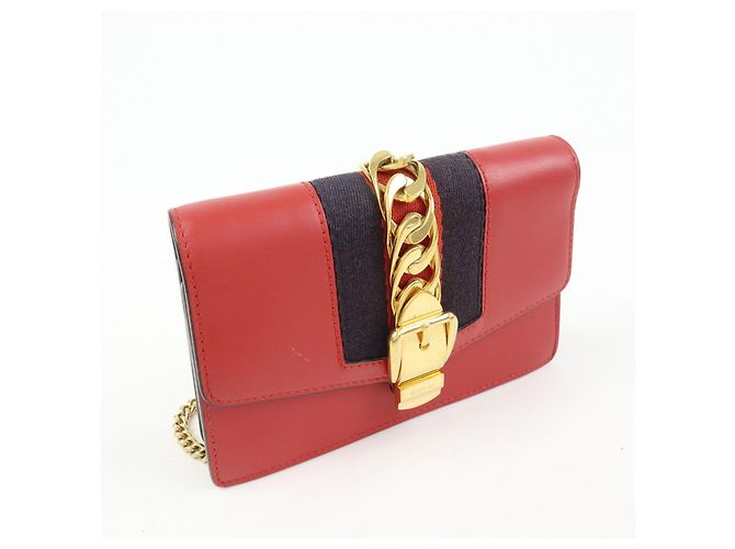 GUCCI Sylvie Sherry Mini Borsa a Tracolla in Pelle con Catena Rosso e Blu Navy 494646 - vista 4