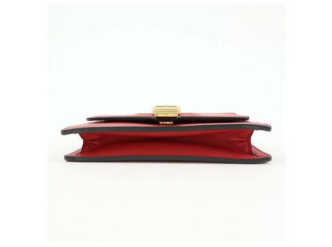 GUCCI Sylvie Sherry Mini Borsa a Tracolla in Pelle con Catena Rosso e Blu Navy 494646 - vista 5