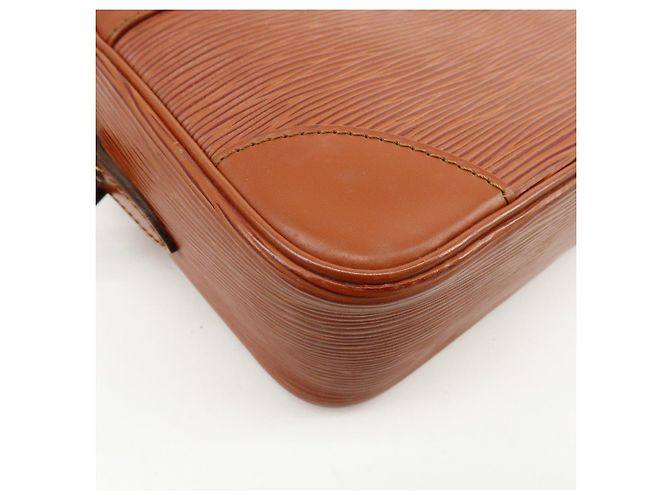 Borsa a Tracolla Louis Vuitton Epi Trocadero 24 Marrone M52313 - vista 10