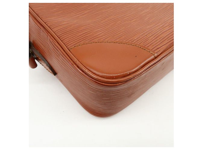 Borsa a Tracolla Louis Vuitton Epi Trocadero 24 Marrone M52313 - vista 12