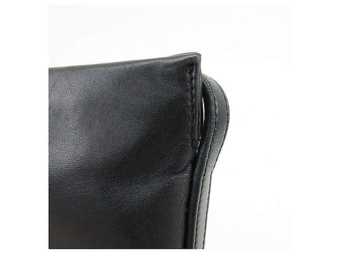 Borsa a spalla piatta e borsa a tracolla in pelle nappa con logo LOEWE Nero - vista 15
