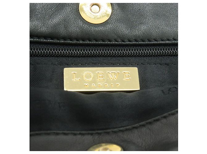 Borsa a spalla piatta e borsa a tracolla in pelle nappa con logo LOEWE Nero - vista 24
