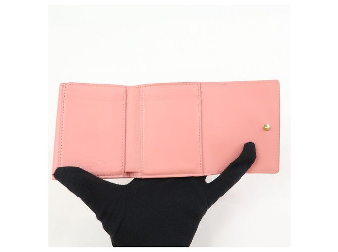 Cartera compacta tríptico de piel Lotus Cannage Lady Dior de Christian Dior - vista 18