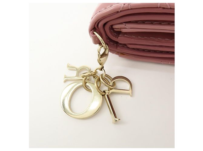 Cartera compacta Christian Dior Cannage Lady Dior de piel charol Rosa - vista 14