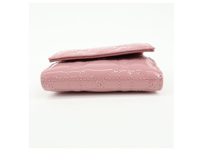 Cartera compacta Christian Dior Cannage Lady Dior de piel charol Rosa - vista 5