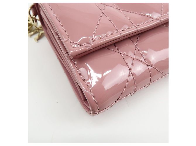 Cartera compacta Christian Dior Cannage Lady Dior de piel charol Rosa - vista 7