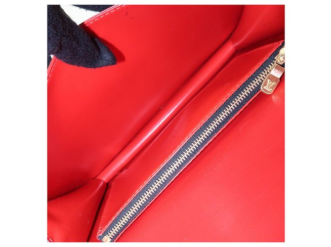 Borsa a tracolla Louis Vuitton Epi Freeland Noir Castilian Red M52417 - vista 19