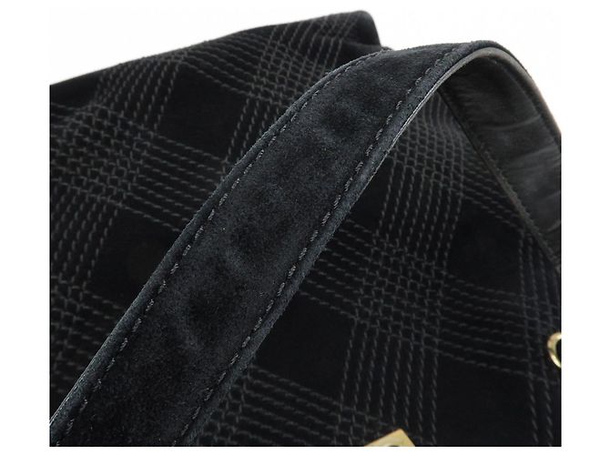 Borsa a tracolla e tote CHANEL COCO Mark Wild Stitch in pelle scamosciata Nero - vista 7