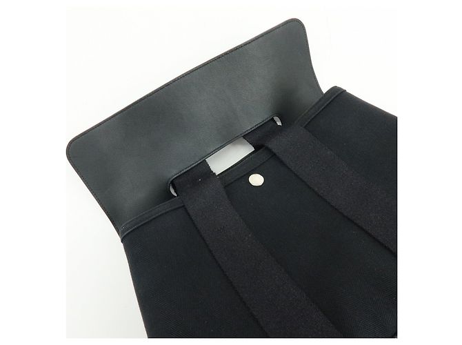 Hermès Borsa a mano HERMES Toile Chevron Valparaiso PM Tote Bag Nero - vista 18
