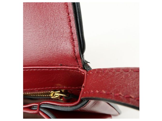 Borsa a tracolla e spalla GUCCI Double G Arli in pelle Rossa 550129 - vista 20