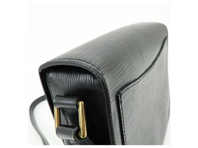 Saint-Cloud Borsa a tracolla Louis Vuitton Epi Saint Cloud Black Noir M52192 - vista 15