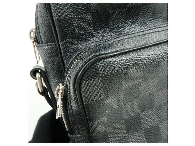Borsa a tracolla Louis Vuitton Damier Graphite Rem Nera N41446 - vista 17