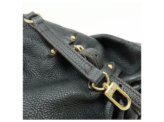 Borsa a tracolla e borsa a mano Louis Vuitton Monogram Mahina L Noir M95765 - vista 17
