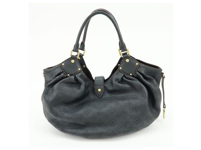 Borsa a tracolla e borsa a mano Louis Vuitton Monogram Mahina L Noir M95765 - vista 2