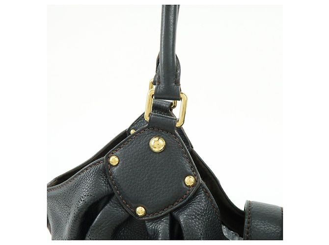 Borsa a tracolla e borsa a mano Louis Vuitton Monogram Mahina L Noir M95765 - vista 9
