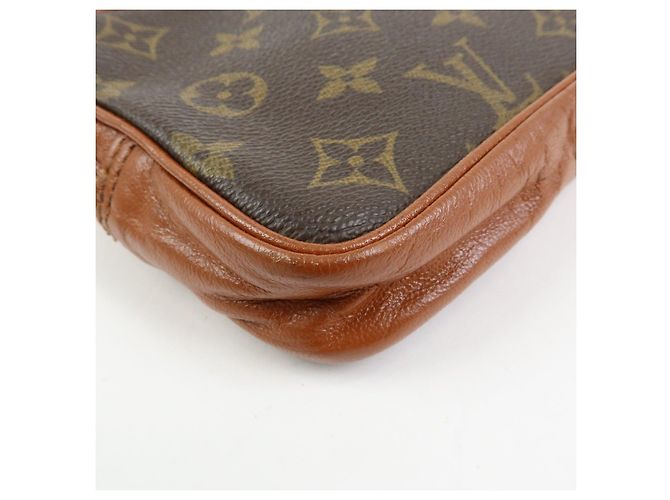 Borsa Louis Vuitton Monogram Pochette Marly Bandouliere Brown M51828 - vista 14