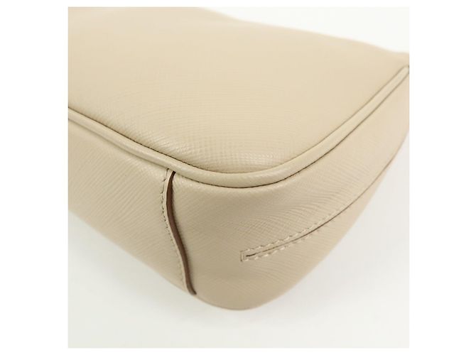 Salvatore Ferragamo Borsa a tracolla e borsa a mano Ferragamo Gancini in pelle con catena, Light Beige - vista 11