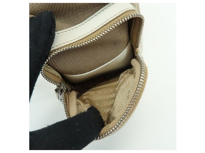 Borsa a spalla PRADA in nylon jacquard con logo triangolare e pelle Beige Ivory - vista 17