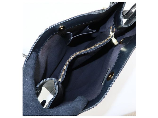 Louis Vuitton Epi Mandala MM Shoulder Bag Noir Black M58892 - vista 17