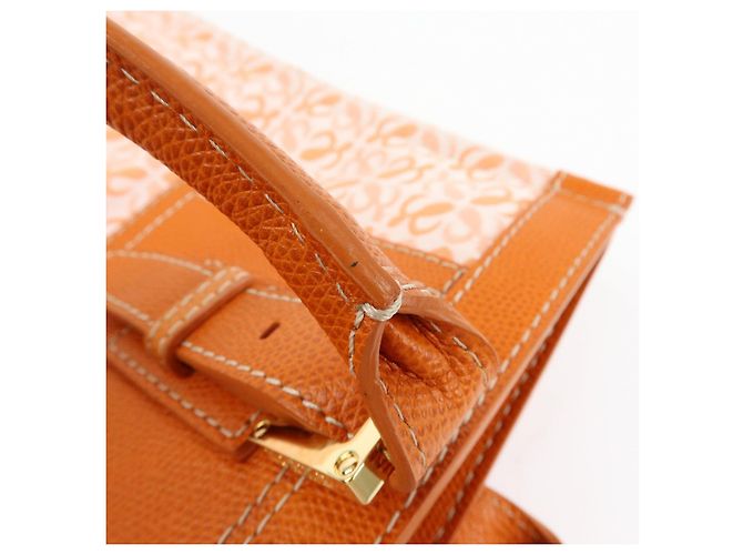 Borsa Tote e Borsa a Mano Loewe Repeat Anagram in Tela e Pelle Orange - vista 9