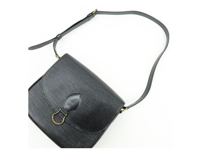 Saint-Cloud Borsa a tracolla Louis Vuitton Epi Saint Cloud Black Noir M52192 - vista 6