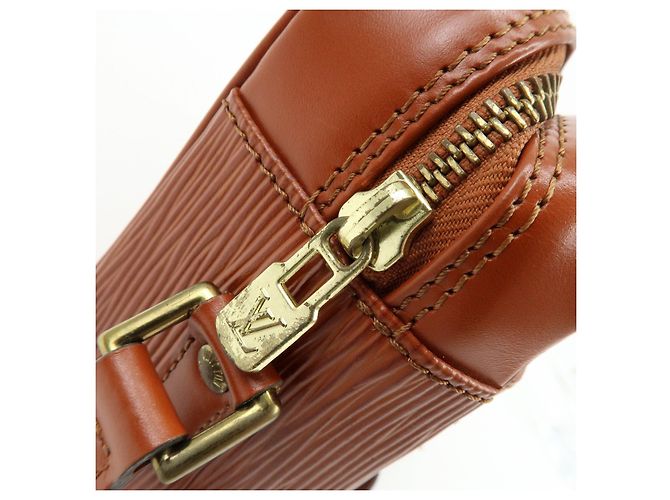 Louis Vuitton Epi Trocadero 27 Shoulder Bag Kenya Brown M52303 - vista 17