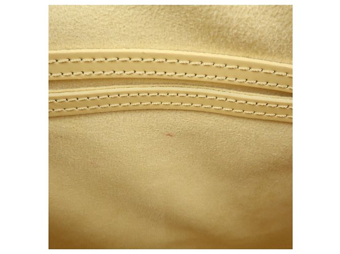 Louis Vuitton Alma Epi Leather Hand Bag Vanilla M5214A - vista 22