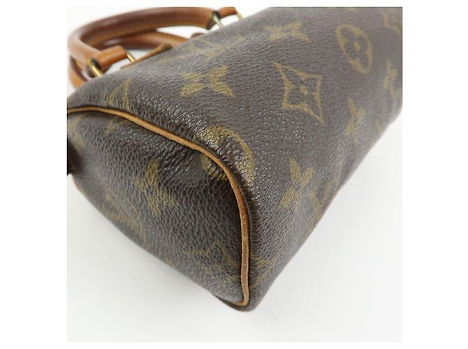 Louis Vuitton Monogram Canvas Mini Speedy Hand Bag & Strap M41534 - vista 12