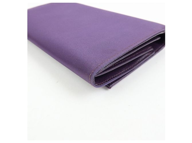 Portafoglio lungo PRADA in nylon e pelle Saffiano con logo triangolare Viola M608 - vista 9