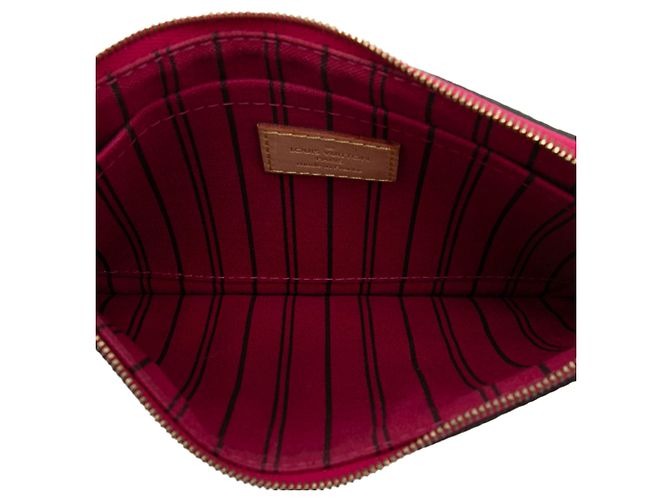 Pochette Louis Vuitton Monogram Marrone Neverfull - vista 4