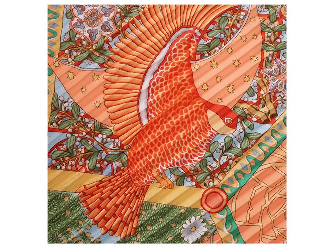 Hermès Carre 90 "Axis Mundi" Plissé Seidentuch in Orange - Ansicht 14