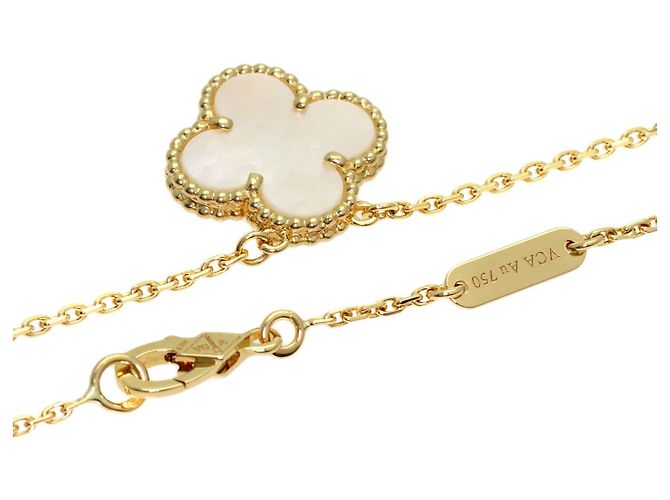 Collana Van Cleef & Arpels Alhambra in Oro Giallo 18K - vista 2