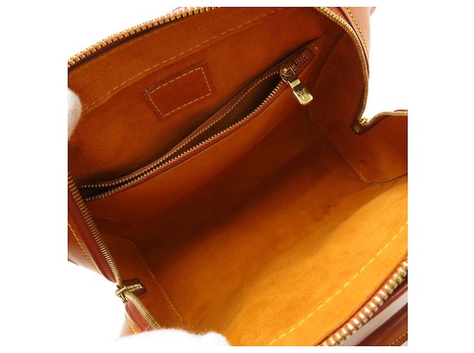 Borsa Louis Vuitton Pont Neuf in pelle Epi - vista 5