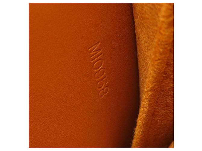 Borsa Louis Vuitton Pont Neuf in pelle Epi - vista 7