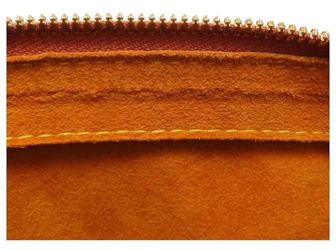 Borsa Louis Vuitton Pont Neuf in pelle Epi - vista 9