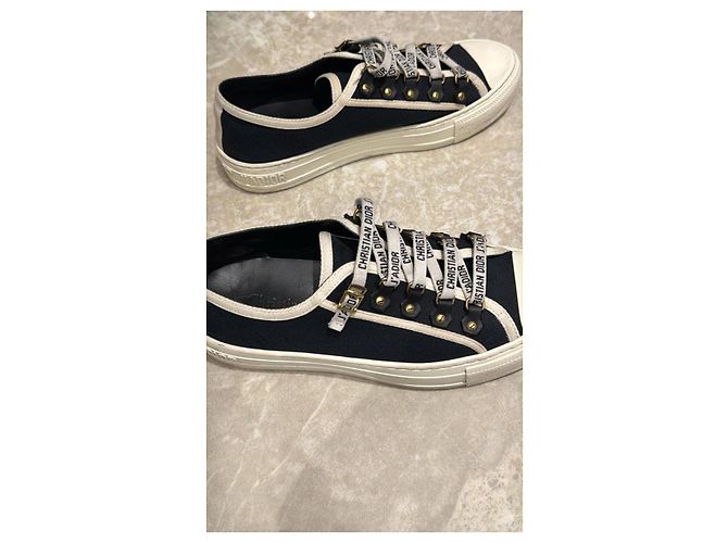 Dior J'Adior Sneaker aus schwarzem Canvas - Ansicht 3