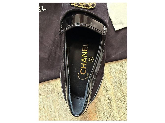 Chanel Mocassini in Camoscio e Pelle Verniciata - vista 5