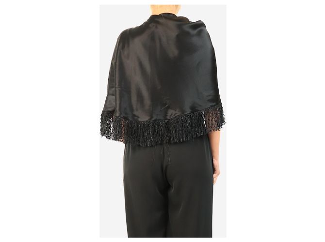 By Malene Birger Schwarzer Satin-Poncho mit Quasten - Größe OS - Ansicht 2