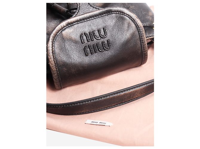 Miu Miu Mini-Rucksack aus Coffee-Leder - Ansicht 13