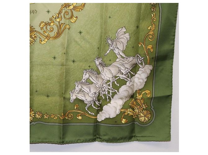 Hermès HERMES Carre 90 Scarf  COSMOS  Silk Green - vista 10