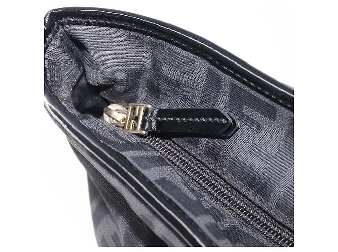FENDI Zucca Canvas Tote Bag Black Gold - vista 20