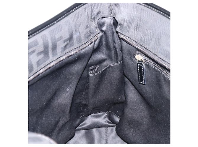 FENDI Zucca Canvas Tote Bag Black Gold - vista 23